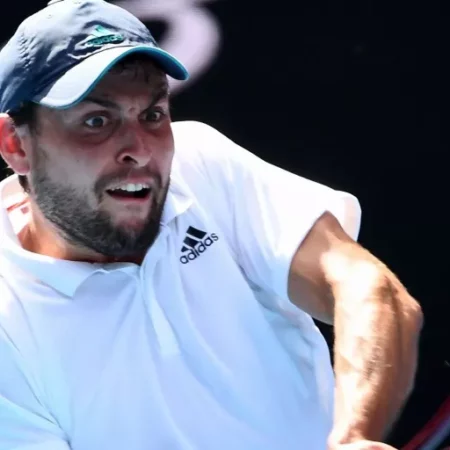 Aslan Karatsev Advances After Petros Tsitsipas Retirement in Challenger Qualifying