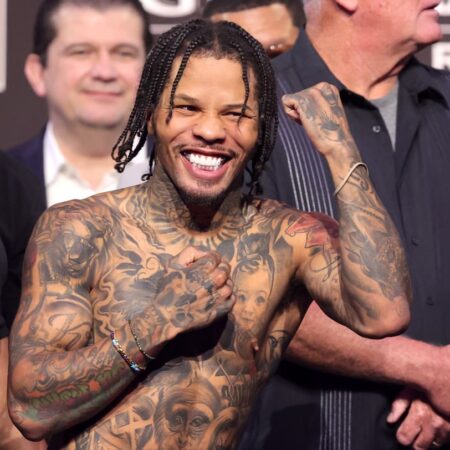 Gervonta Davis vs. Lamont Roach: Start Time, Ring Walks, and Fight Card Details