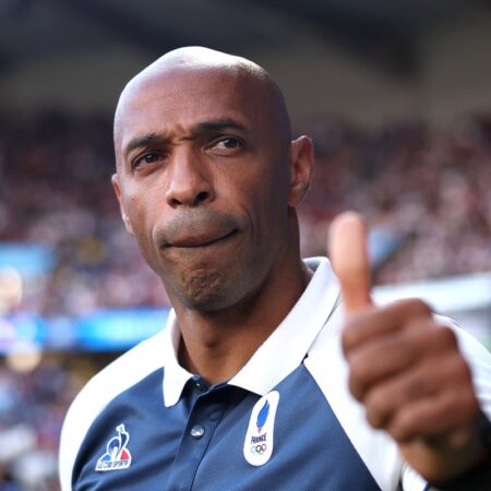 Thierry Henry Motivates France Rugby Team for Six Nations