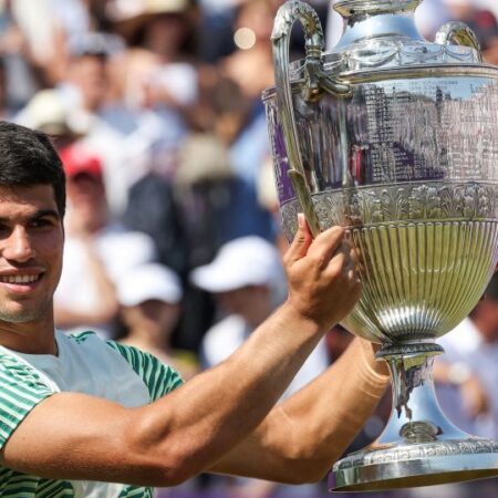 Carlos Alcaraz: Bee Costumes Helped Me Win the First Set