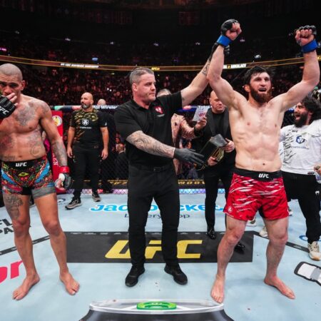 Брендан Шауб считает, что проблемы с трансляцией UFC 313 были устроены ESPN намеренно