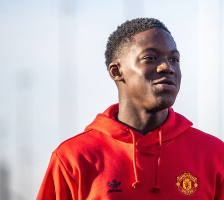 Kobbie Mainoo May Reject Man Utd Contract for Move Abroad