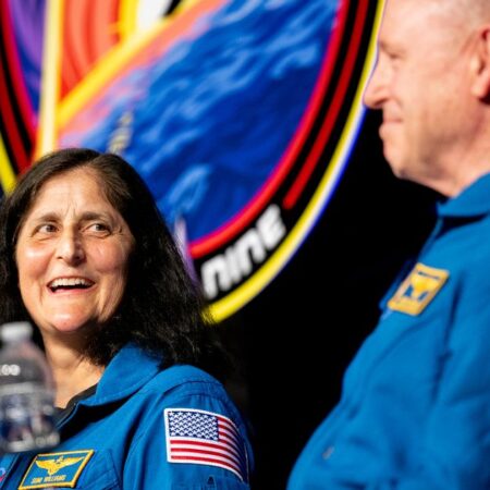 स्टीवन जेरार्ड ने प्रबंधन में वापसी पर अपडेट दिया