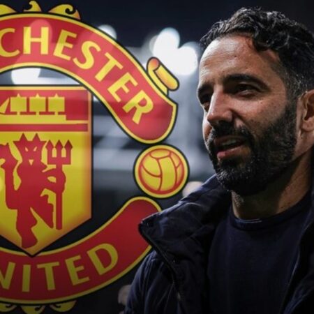 मैनचेस्टर यूनाइटेड ने इंग्लैंड U20 विश्व कप के हीरो को गोलकीपर के रूप में चुना