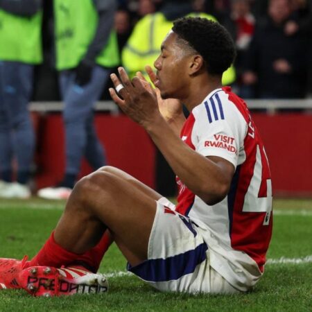 रियल मैड्रिड स्टार पर माइल्स लुईस-स्केली का मजाकिया पोस्ट