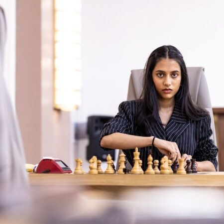 बील शतरंज महोत्सव 2025: ब्लिट्ज़ राउंड का रोमांचक अध्याय – कौन चमका, कौन हुआ बाहर?