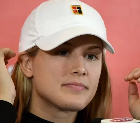 ग्लेमर के जाल में उलझा टैलेंट: यूजीनी बूचार्ड ने अन्ना कूर्निकोवा को बताया ‘मेरी पहली आइडल’ और आलोचकों को दिया करारा जवाब